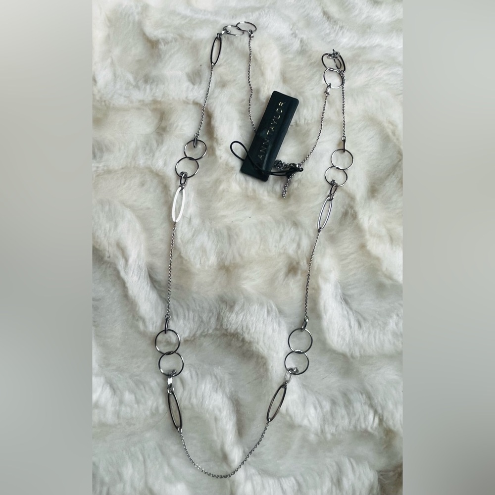 Ann Taylor silver tone chain & rhinestone necklace NWT - Picture 2 of 3